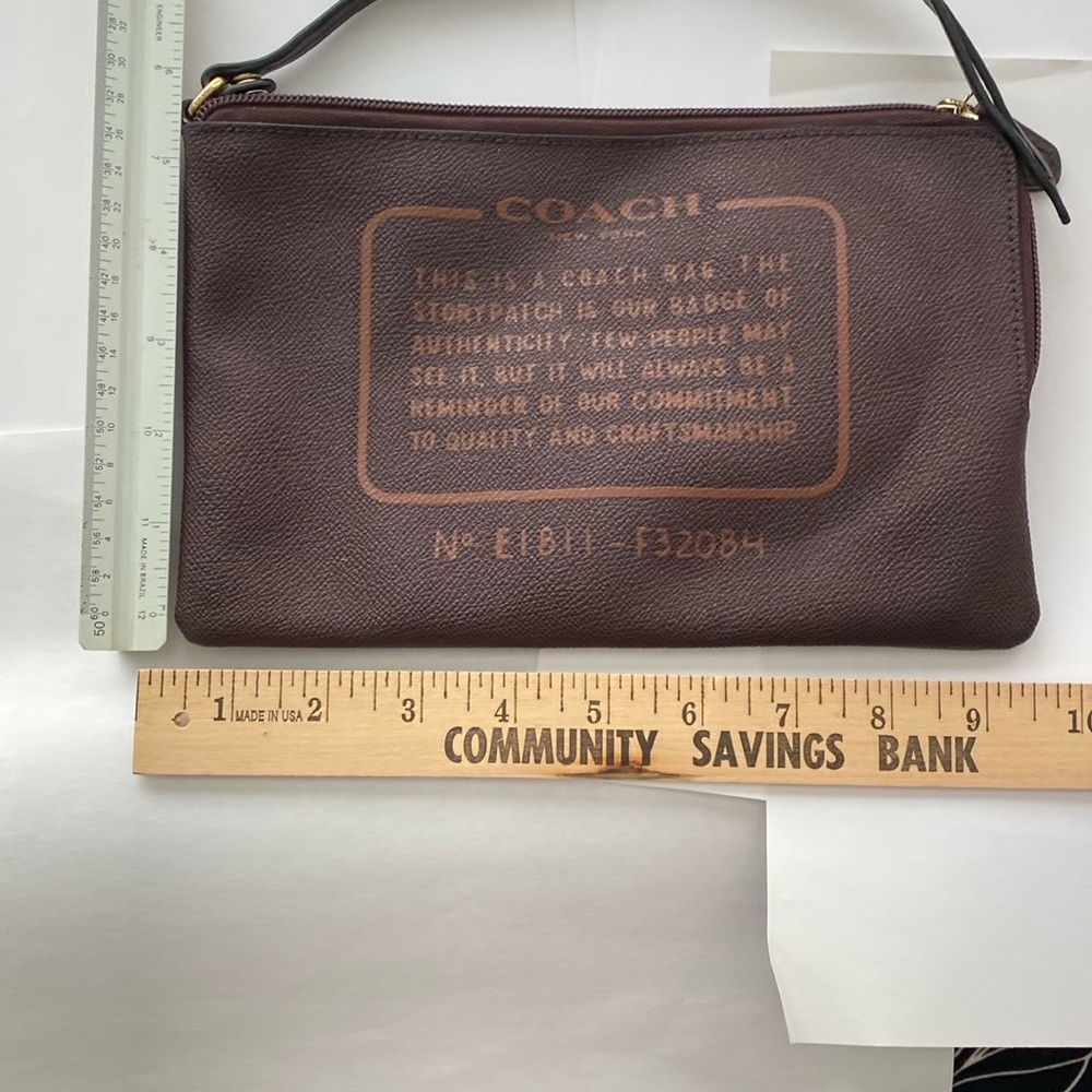 Coach Brown Leather Clutch Classic Design vintage bag